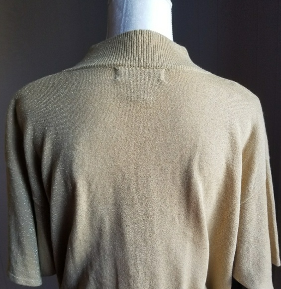 Gold short sleeved keyhole sweater - Picture 3 of 7
